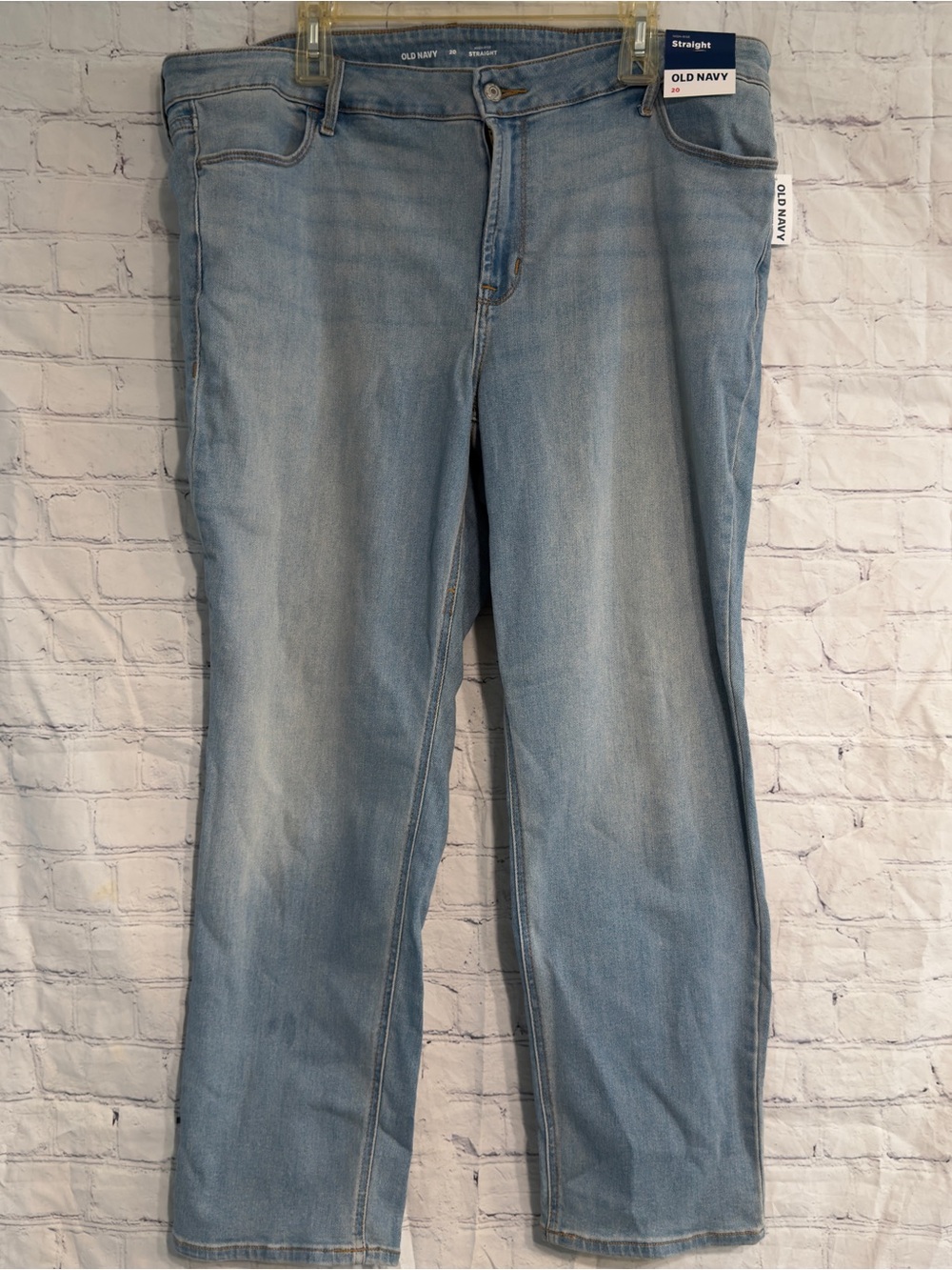 Old Navy Women's Light Wash Straight-Leg Jeans Sz 20